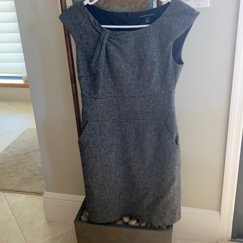 Banana republic size 0 tweed dress
